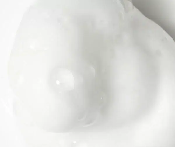 SUZANOBAGIMD™ Foaming Cleanser
